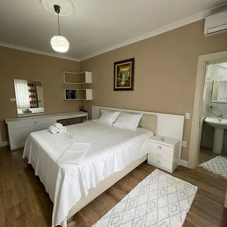 Apartment Flora Luxury *